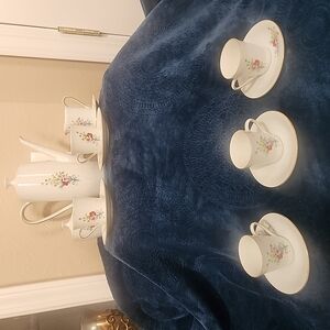 Source Unknown White Floral and Gold Dining Tea Set